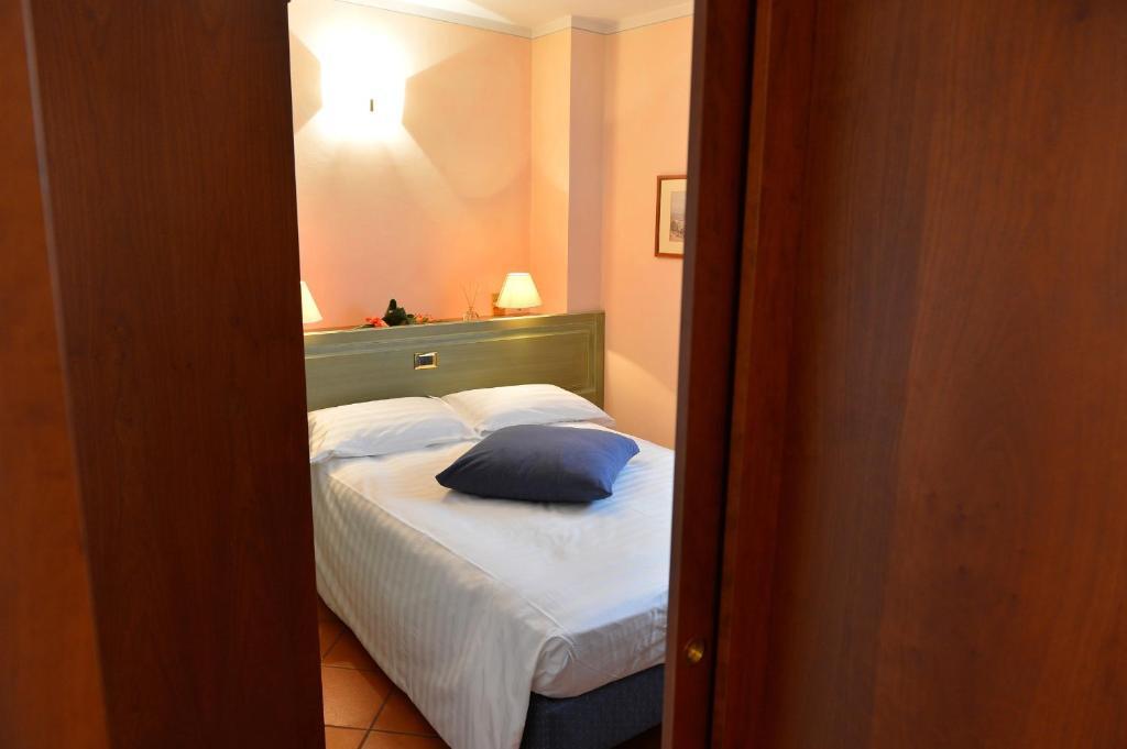Residence Del Messaggero ロヴェレート 部屋 写真