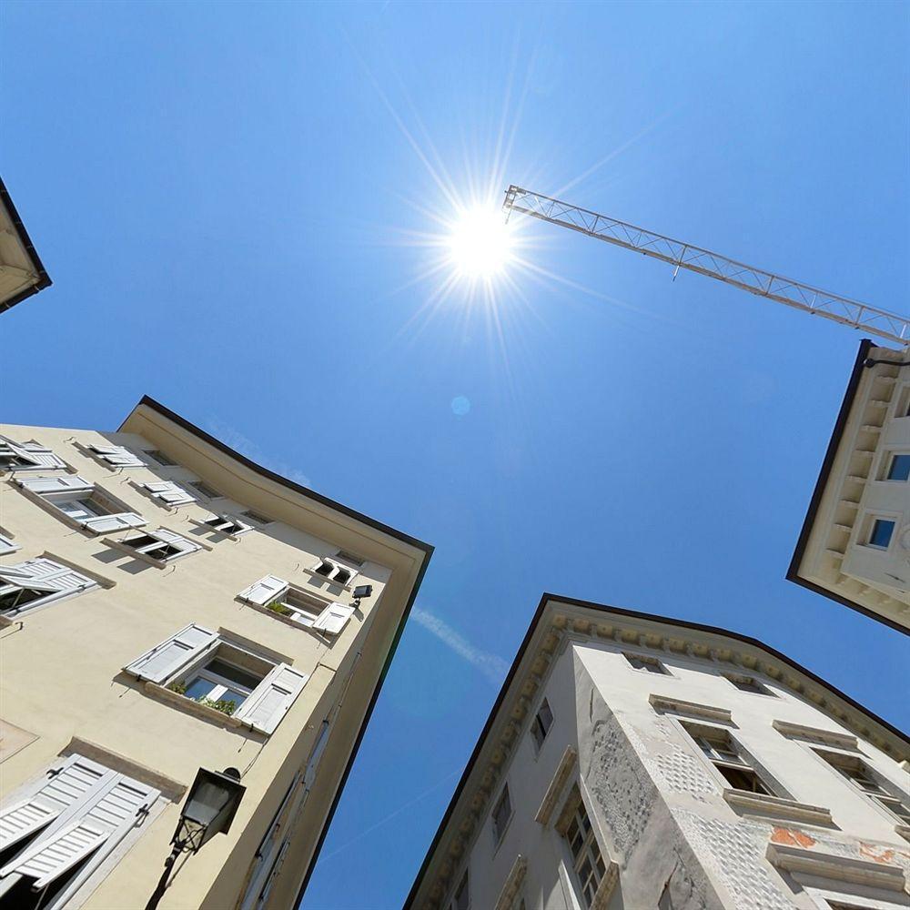 Residence Del Messaggero ロヴェレート エクステリア 写真
