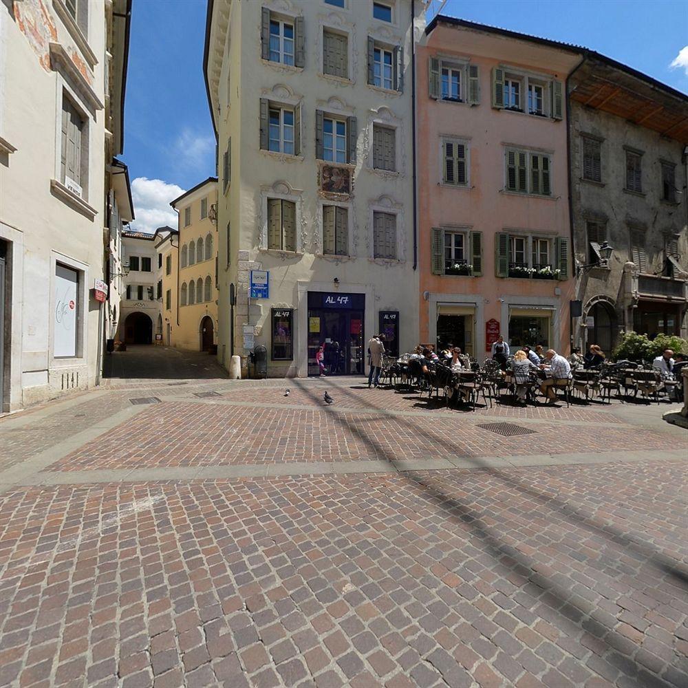 Residence Del Messaggero ロヴェレート エクステリア 写真