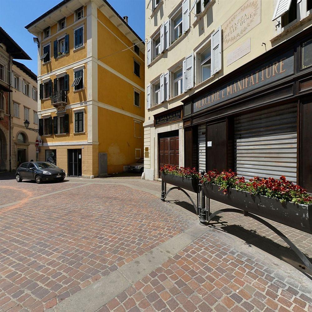 Residence Del Messaggero ロヴェレート エクステリア 写真